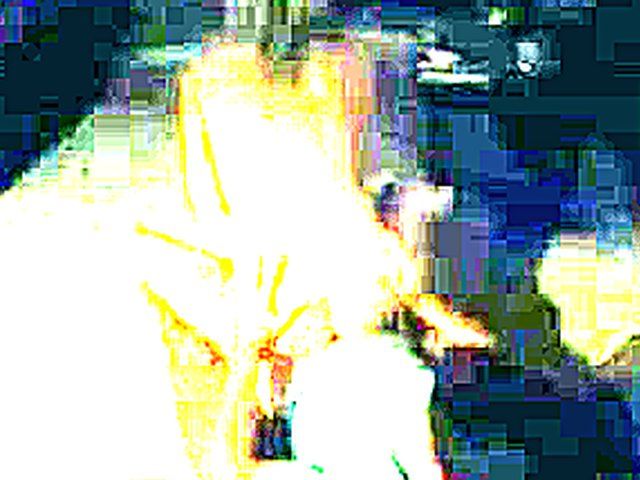 Blonde babe has an orgasm whilst being fucked