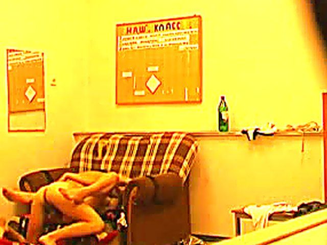 Boyfriend hides camera as he fucks his girlfriend