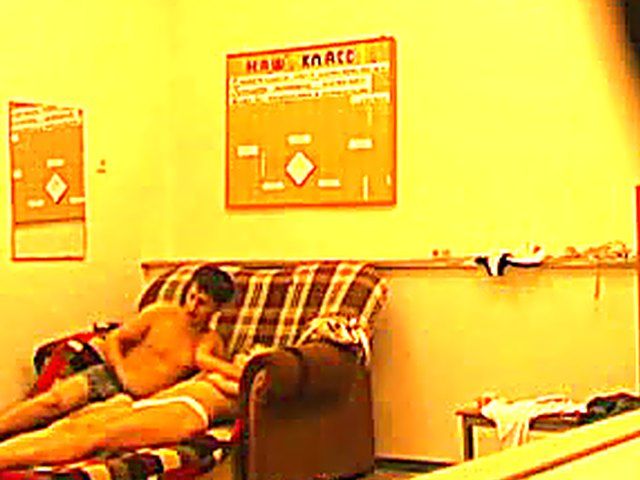 Boyfriend hides camera as he fucks his girlfriend