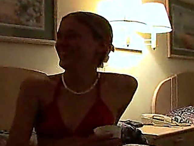 Beautiful babe gets filled with fresh hot cum