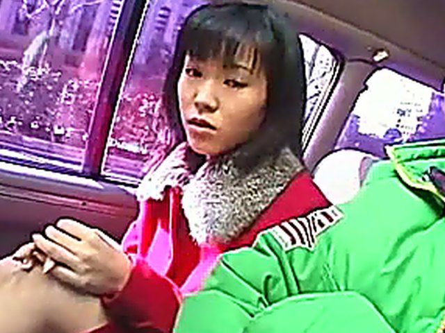 Japanese slut sucks a hard dick outside