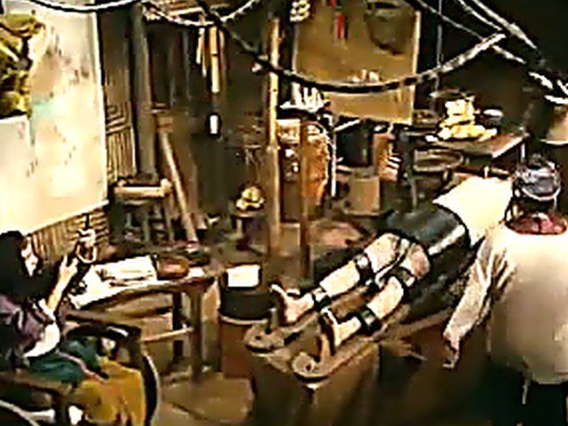 Asian porn movie with plenty of sexy women