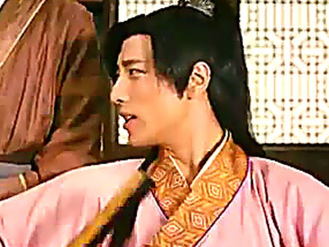 Asian porn movie with plenty of sexy women