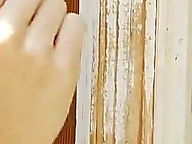 Sexy babe gets her trimmed tight pussy licked