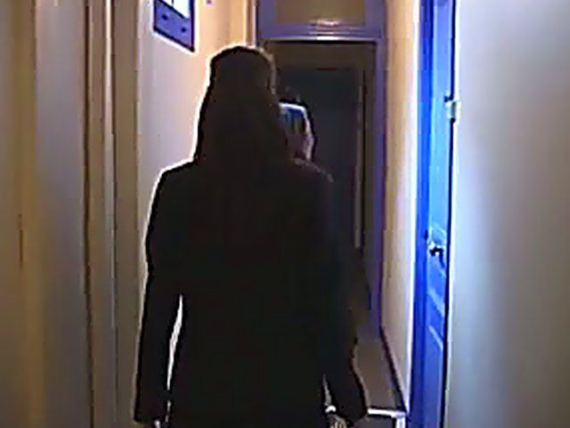 Sexy babe enjoys two cocks at once