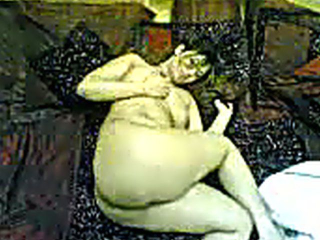 Chubby Arabian bride sucks her husbands fat cock