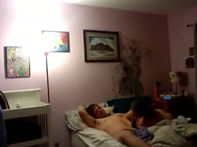 Chunky babe takes a cock from behind