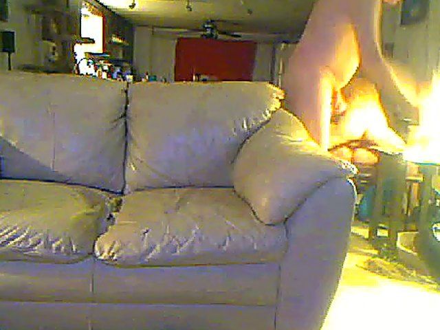 Bisexual threesome with plenty of cock play