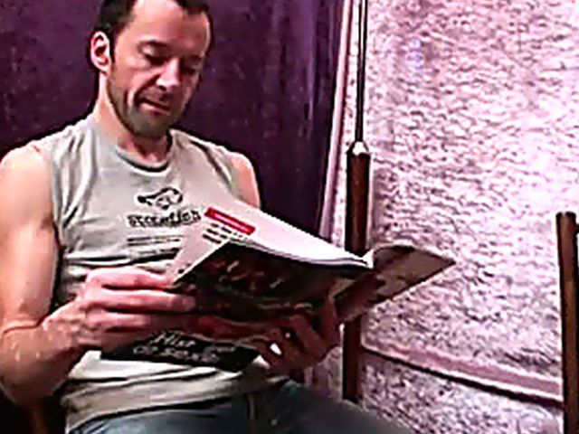 Sexy brunettes give a blow job together