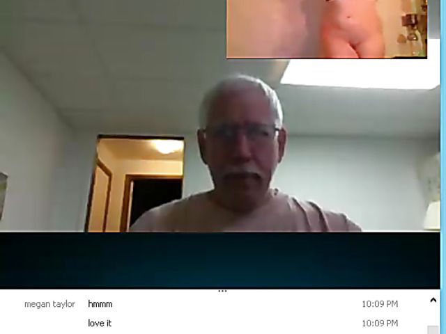 Granny dave doing handjob