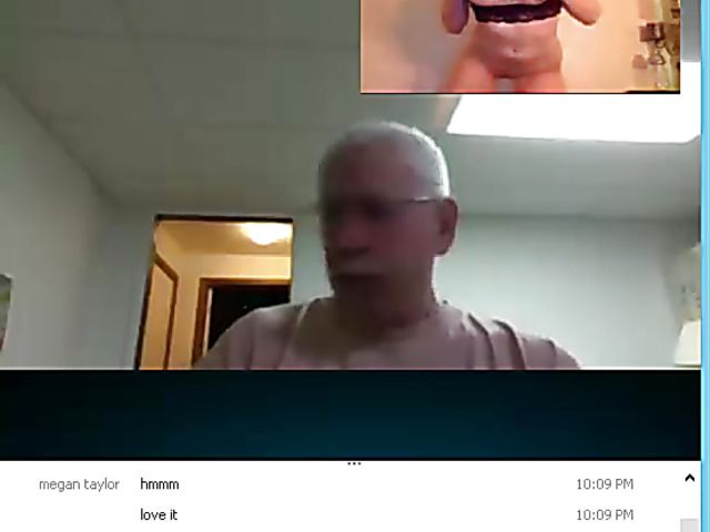 Granny dave doing handjob