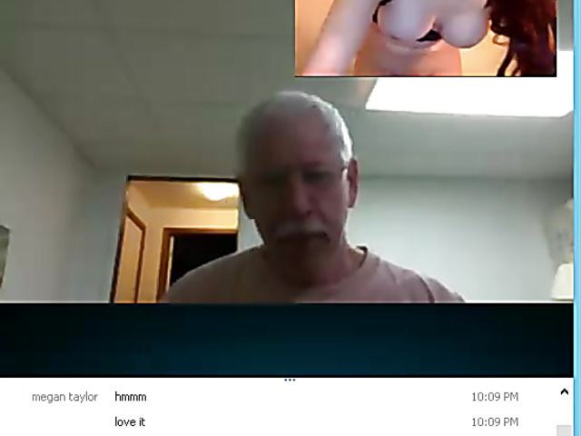Granny dave doing handjob