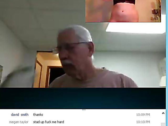 Granny dave doing handjob