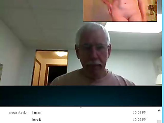Granny dave doing handjob