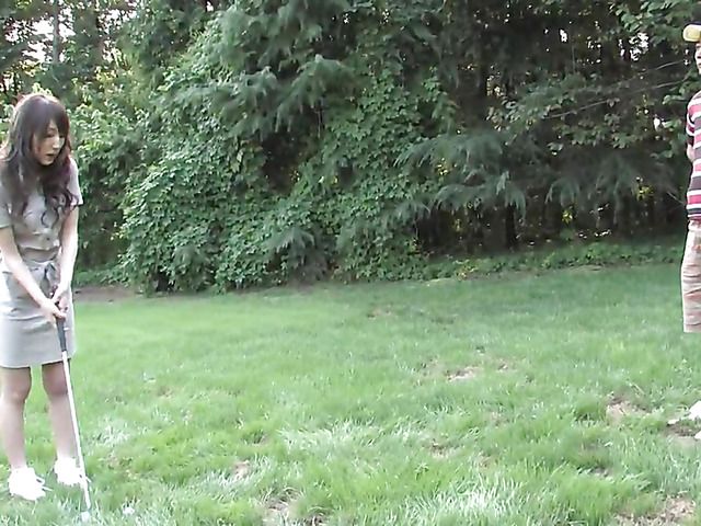 Asian gives BJ on golf field