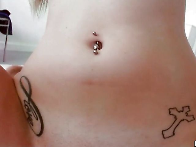 Bangin On Her Big Bed