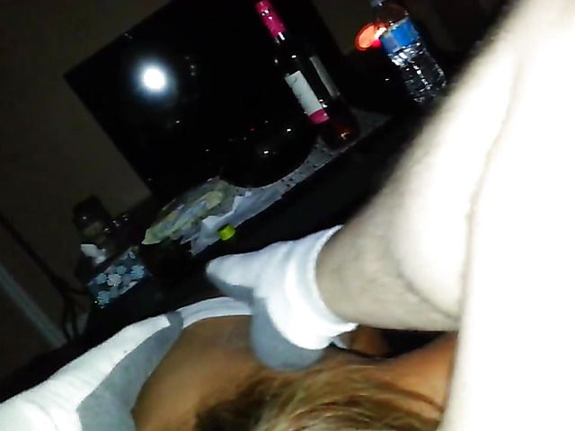 Hot wife sucking balls on camera