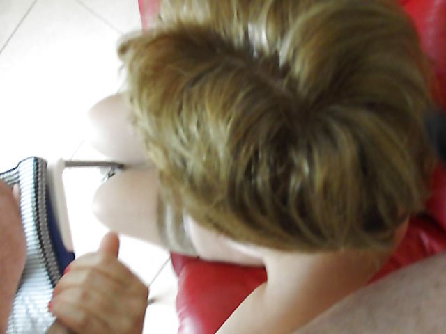 Mature wife in the mood for cock sucking