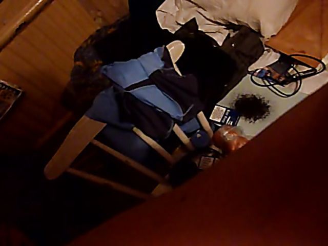 Flat chested girlfriend gives nice blowjob