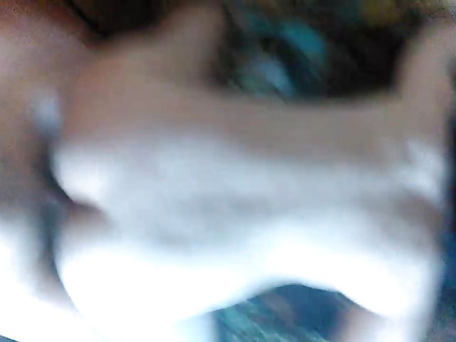 Thick ass wife gets doggystyled for the camera