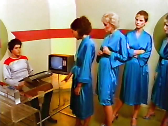 Hairy retro women get down and nasty