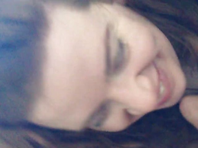 Pretty wife first time blowjob on cam