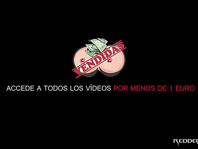 Big tit model gets nailed by photographer