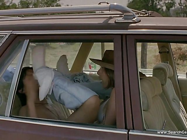 Maribel Verdu in erotic Mexican movie (2001)