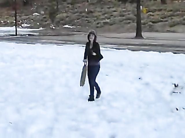 Pussy fingering in the snow with jeans down