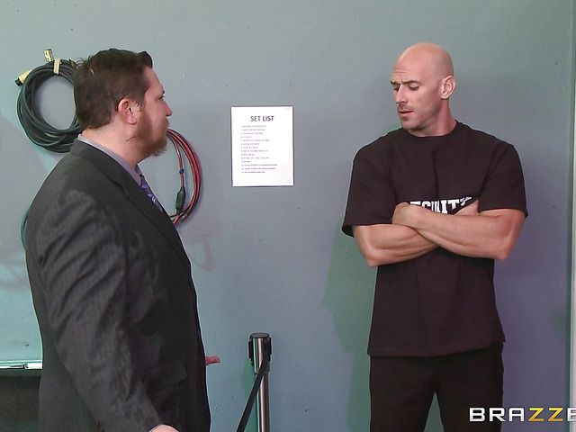 Busty slut with tattoos Karmen Karma gets shagged