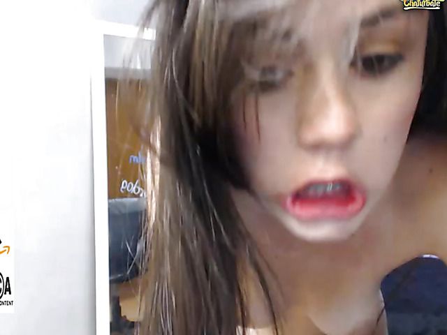 Young amateur dildo ride and nude posing in the mirror