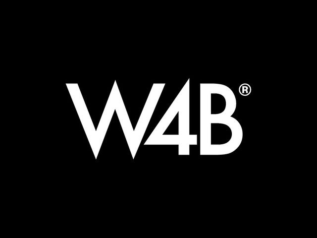 Busty babe posing naked and fingering her twat on the beach