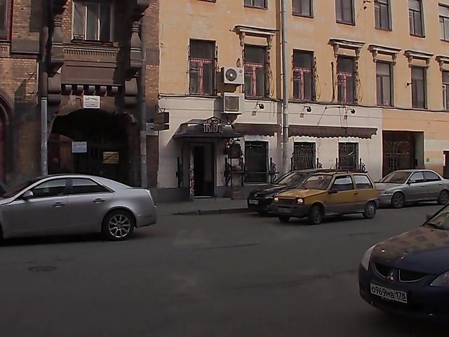 Russian blonde Natali picked up and double fucked