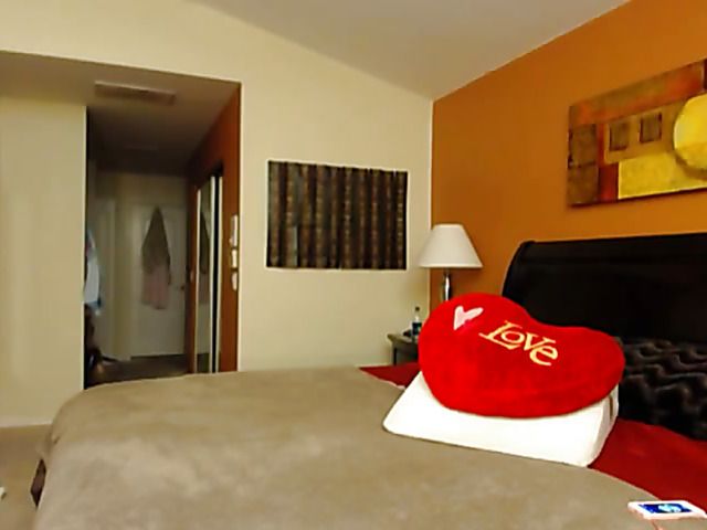 Busty webcam girl Janessa Brazil loves her sex toys