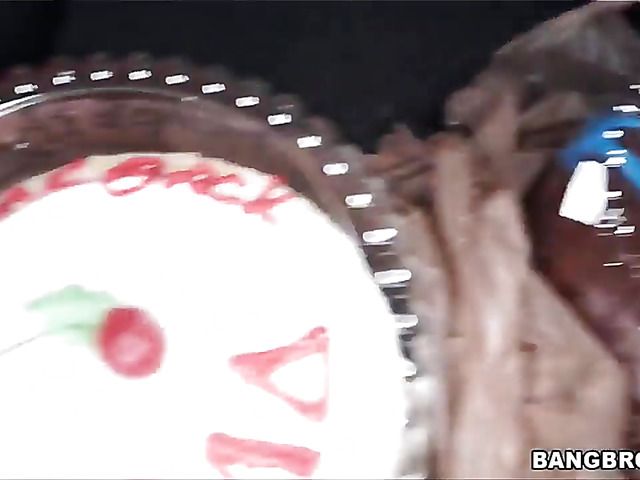 Sex for money in the backseat with a nerdy girl