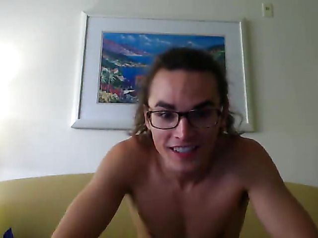 Guy drills his teen GFs sexy ass on web camera