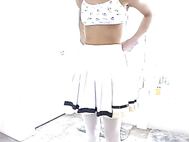 Teen double penetration in the kitchen