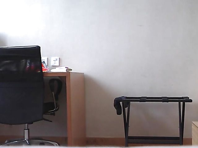 Lovely asian girlfriend gives a perfect blowjob