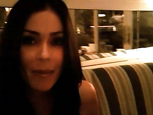 Gorgeous actress Jasmine Waltz new home video