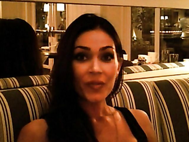 Gorgeous actress Jasmine Waltz new home video