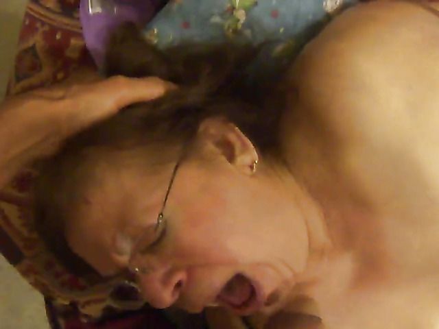 Granny Mexicana BBW has oral sex