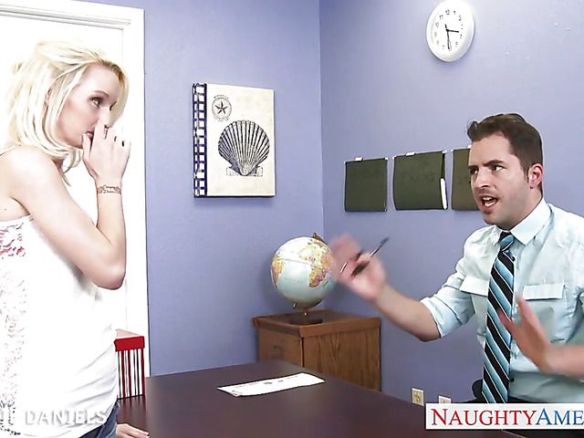 Angelic college girl Sammie Daniels fucks her teacher