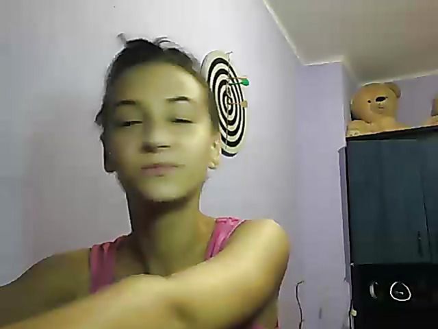 Teen brunette sucks her boyfriend off on webcam again