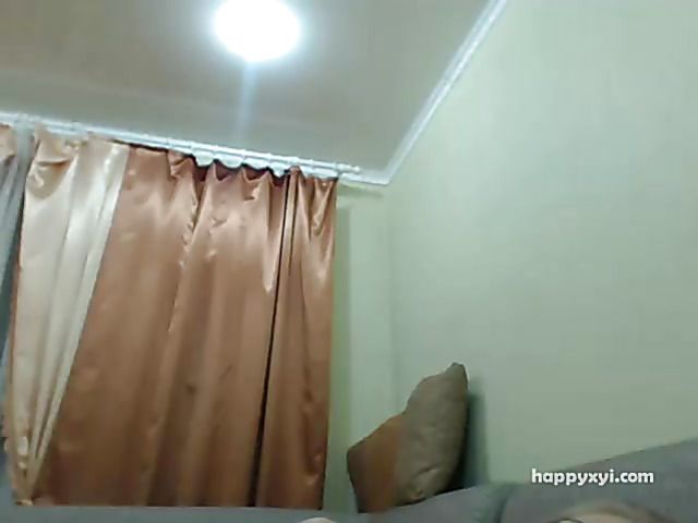 Teen girlfriend with small tits giving blowjob on cam