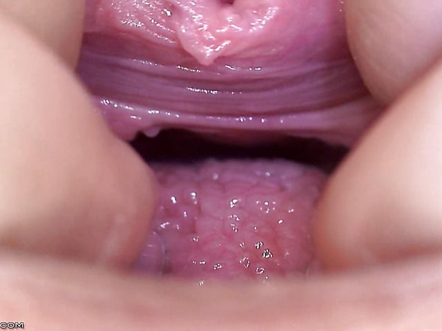 Blue Angel pulls her pink pussy inside out in close up