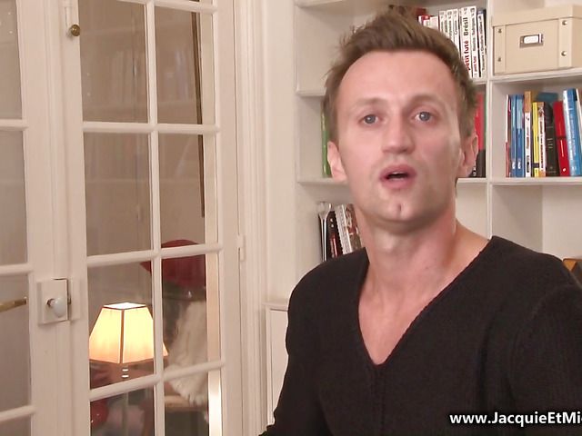 From pussy to ass with hot MILF in sexy stockings