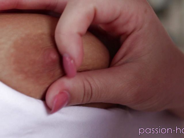 Foursome sex with flexible gymnasts Mia and Aubrey