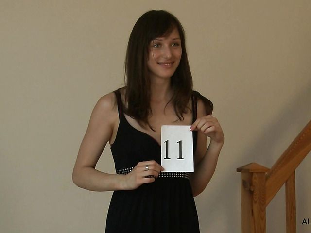 Czech amateur babes get naked and show their naughty bits