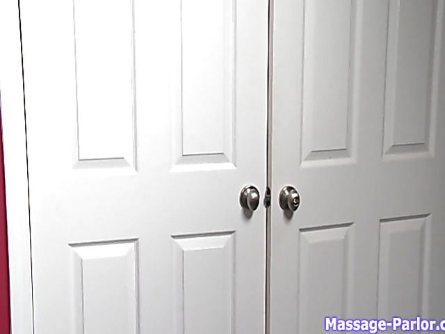 MILF masseuse Rayveness with huge tits gives perfect blowjob