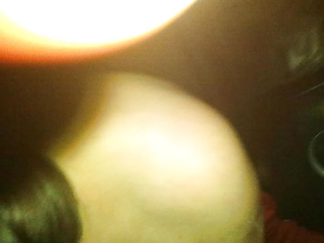 Amateur sucks big cock like a champ in a car